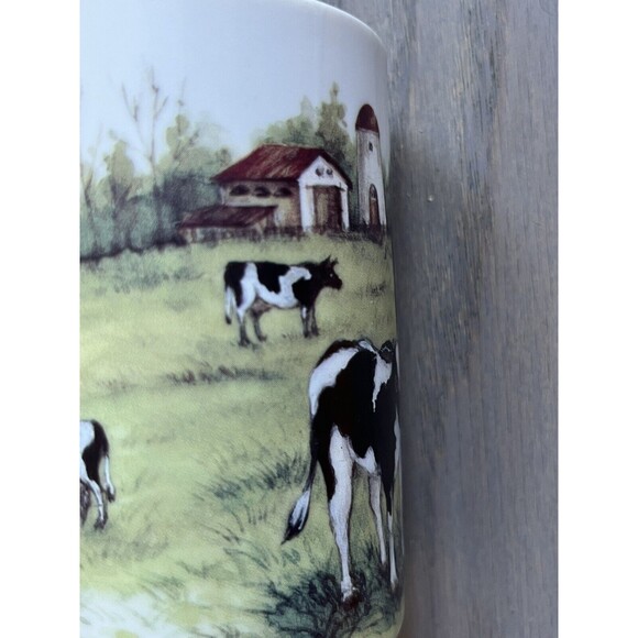 Vintage OTAGIRI Japan Cow with Calf in Pasture Coffee Mug Cup  8 oz. - Picture 5 of 9